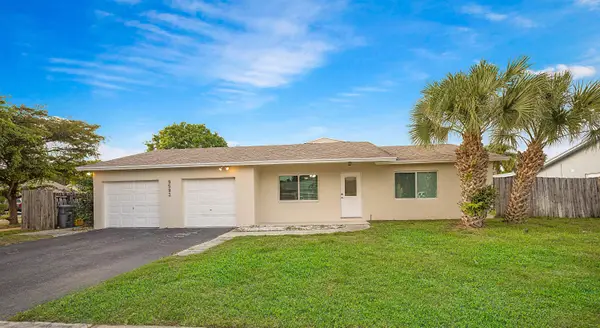 9593 Richmond Circle, Boca Raton, FL 33434