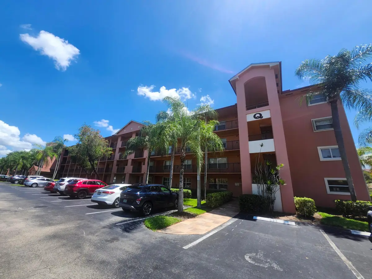 601 SW 142nd Avenue Sw #413q, Pembroke Pines, FL 33027 - #1