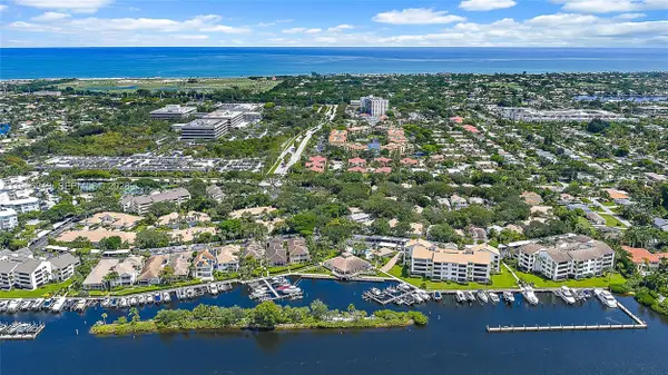 32 Grand Bay Circle, Juno Beach, FL 33408