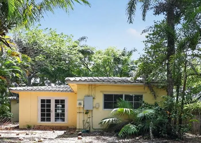 1131 Adams Street, Hollywood, FL 33019 - #2