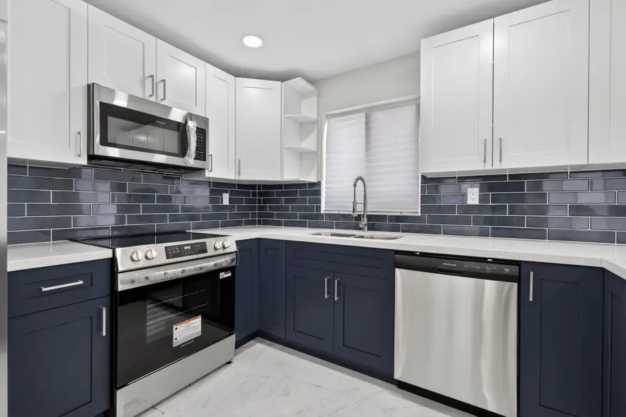 9361 SE Duncan Street, Hobe Sound, FL 33455 - #3