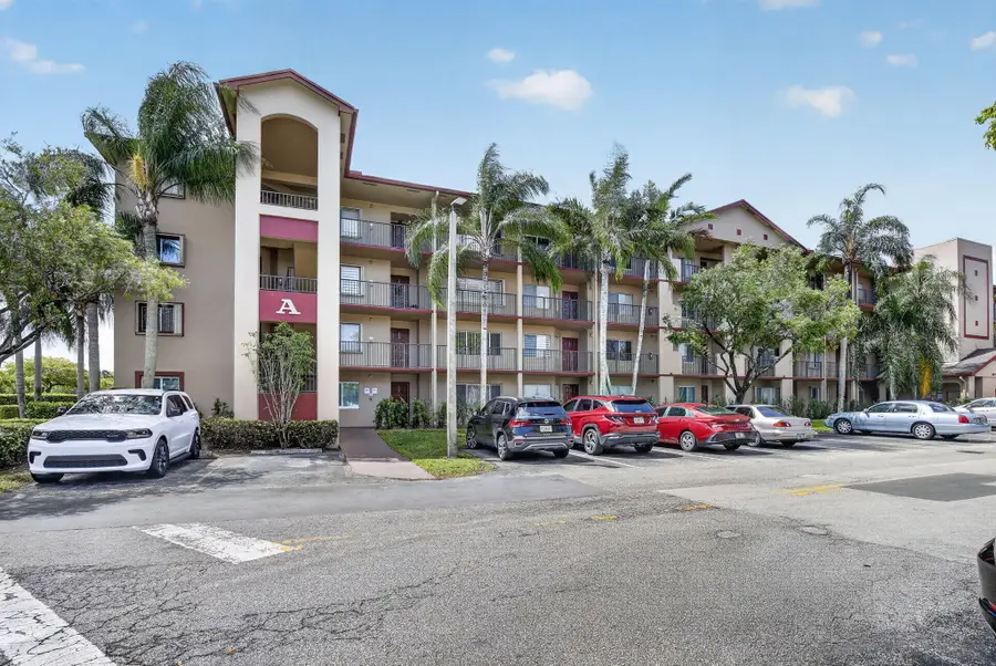 13700 SW 11th Street, Pembroke Pines, FL 33027 - #2