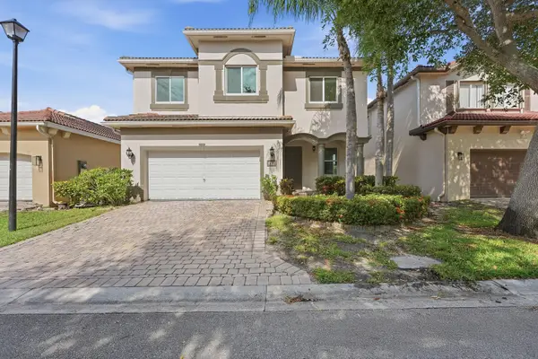 1275 Rosegate Boulevard, Riviera Beach, FL 33404