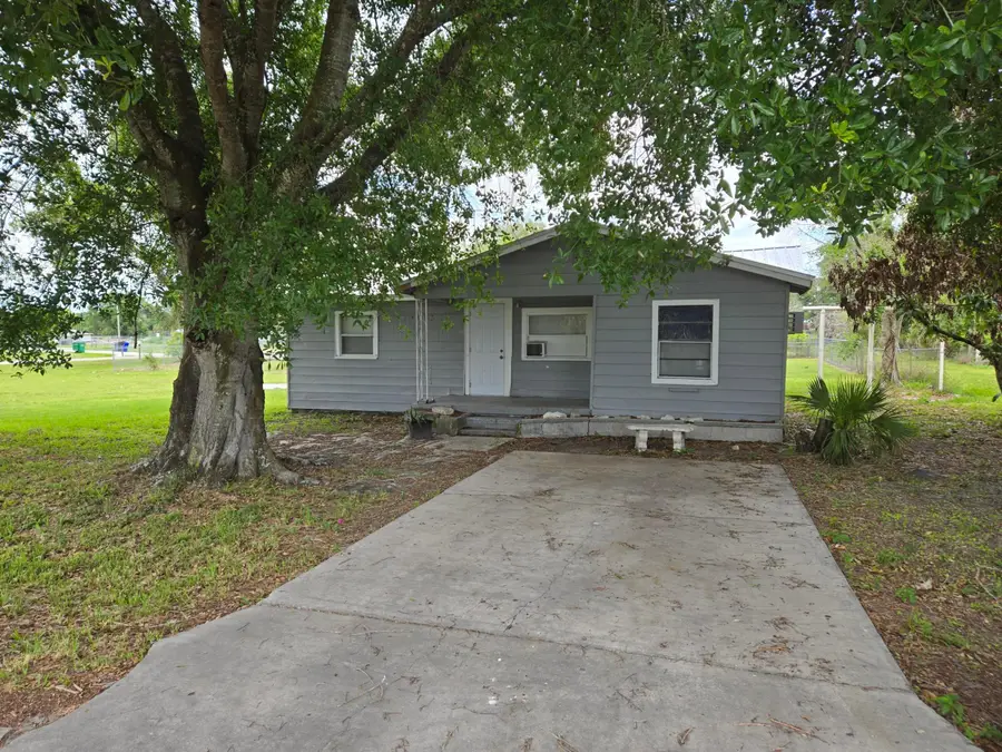 408 NW 10th Avenue, Okeechobee, FL 34974 - #3