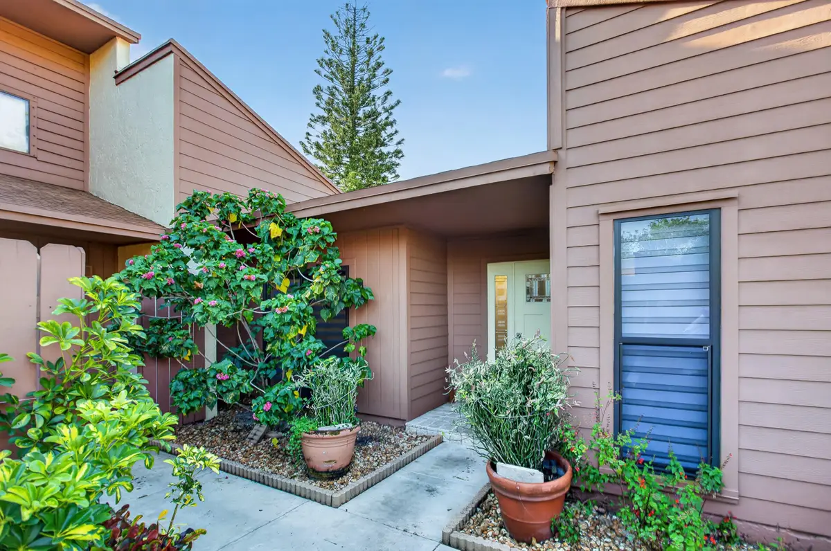 6190 Pine Tree Lane #D, Tamarac, FL 33319 - #1