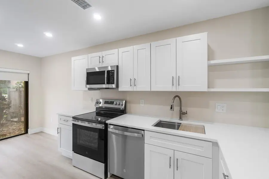 16 Stratford Drive E #C, Boynton Beach, FL 33436 - #3