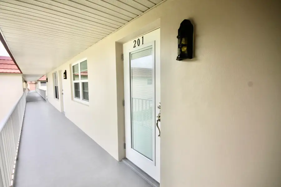 26 Pine Arbor Lane #201, Vero Beach, FL 32962 - #3