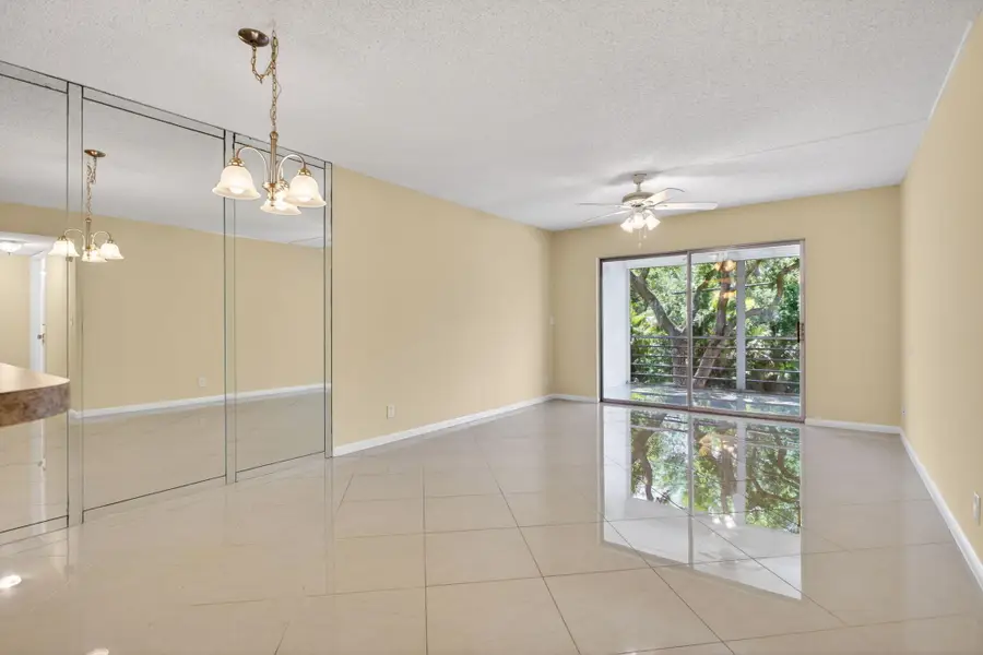 3060 Holiday Springs Boulevard #201, Margate, FL 33063 - #3