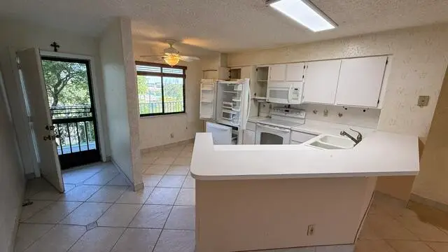 2238 N Cypress Bend Drive #406, Pompano Beach, FL 33069 - #1