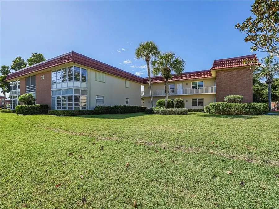 28 Pine Arbor Lane #101, Vero Beach, FL 32962 - #2