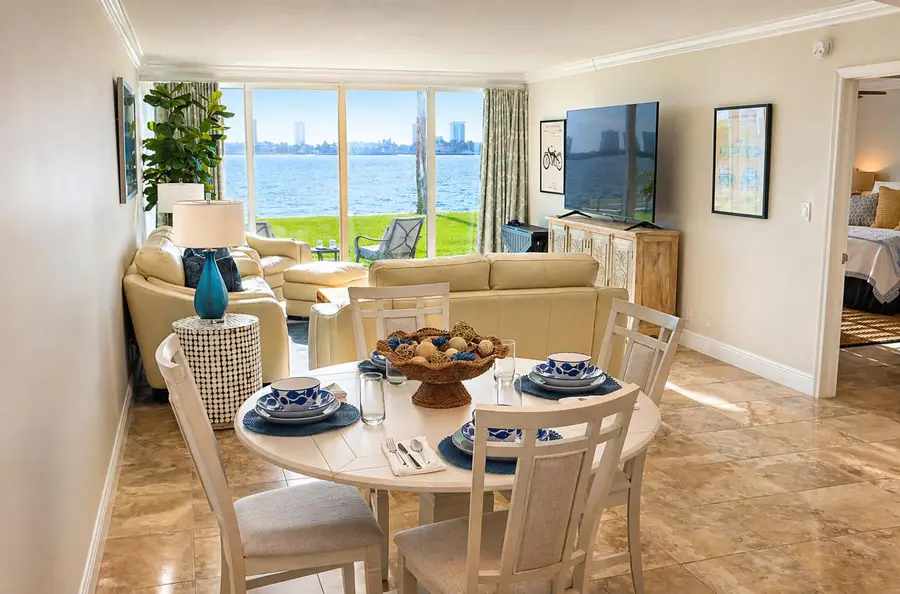 301 Lake Shore Drive, Lake Park, FL 33403 - #2
