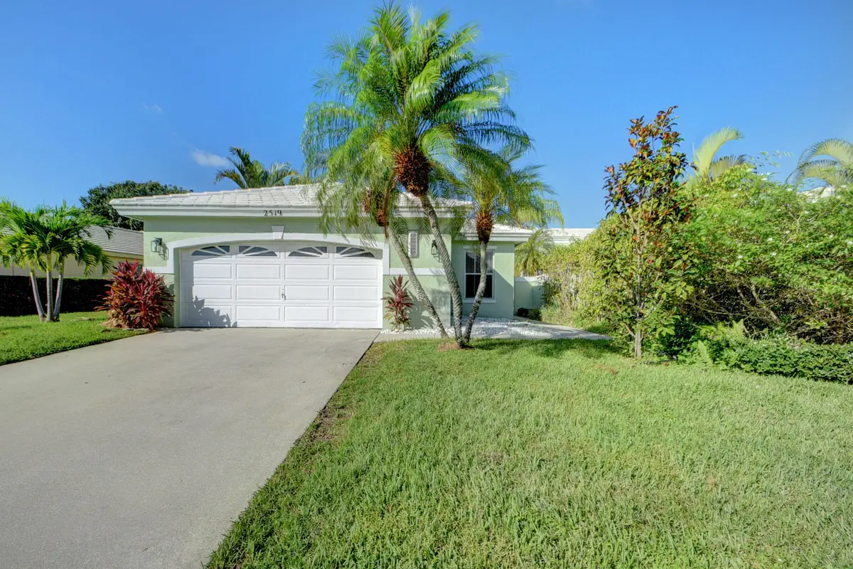 2519 Country Golf Drive, Wellington, FL 33414 - #1