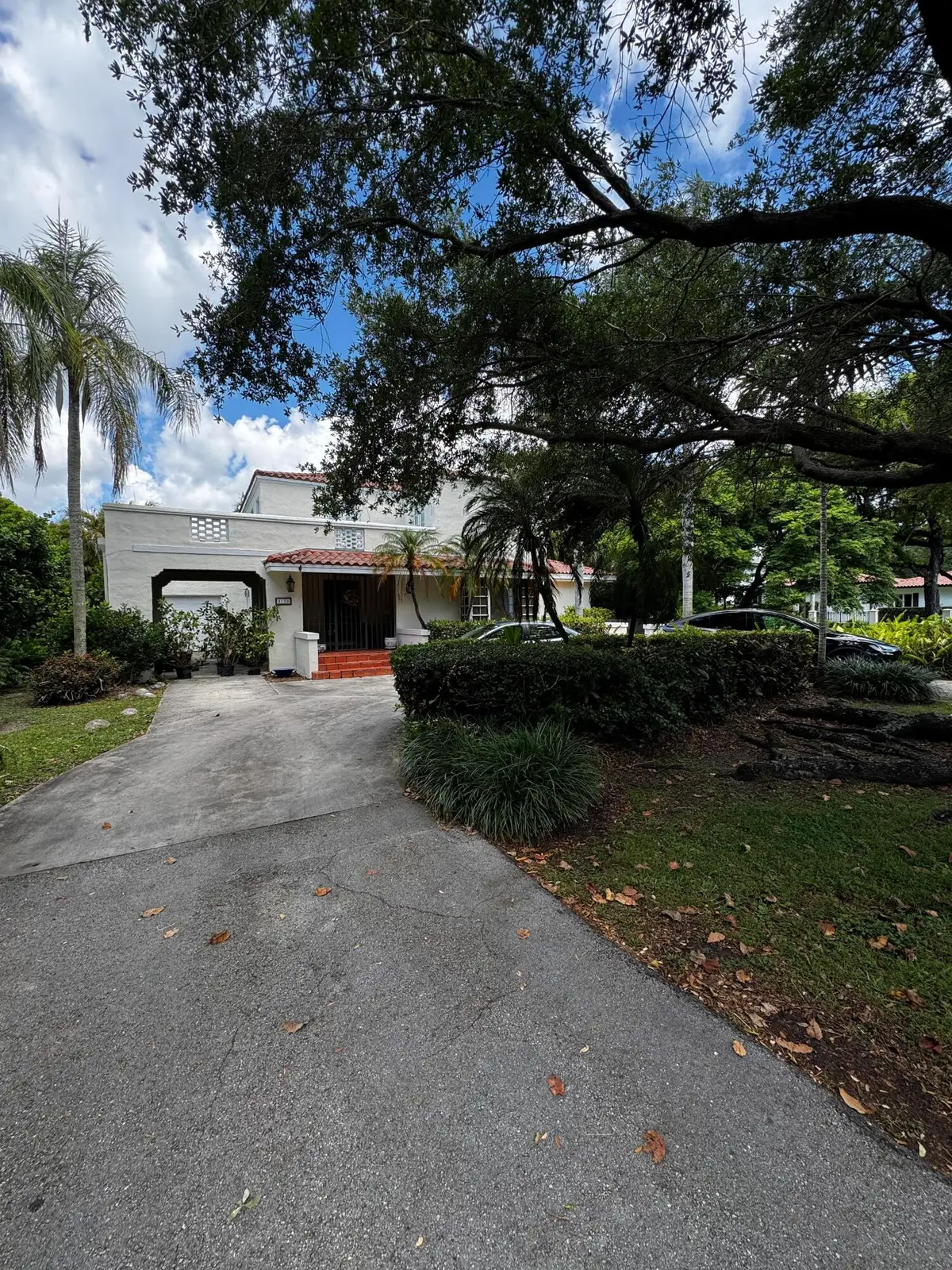 329 SE 3rd Street #105r, Hallandale Beach, FL 33009 - #1