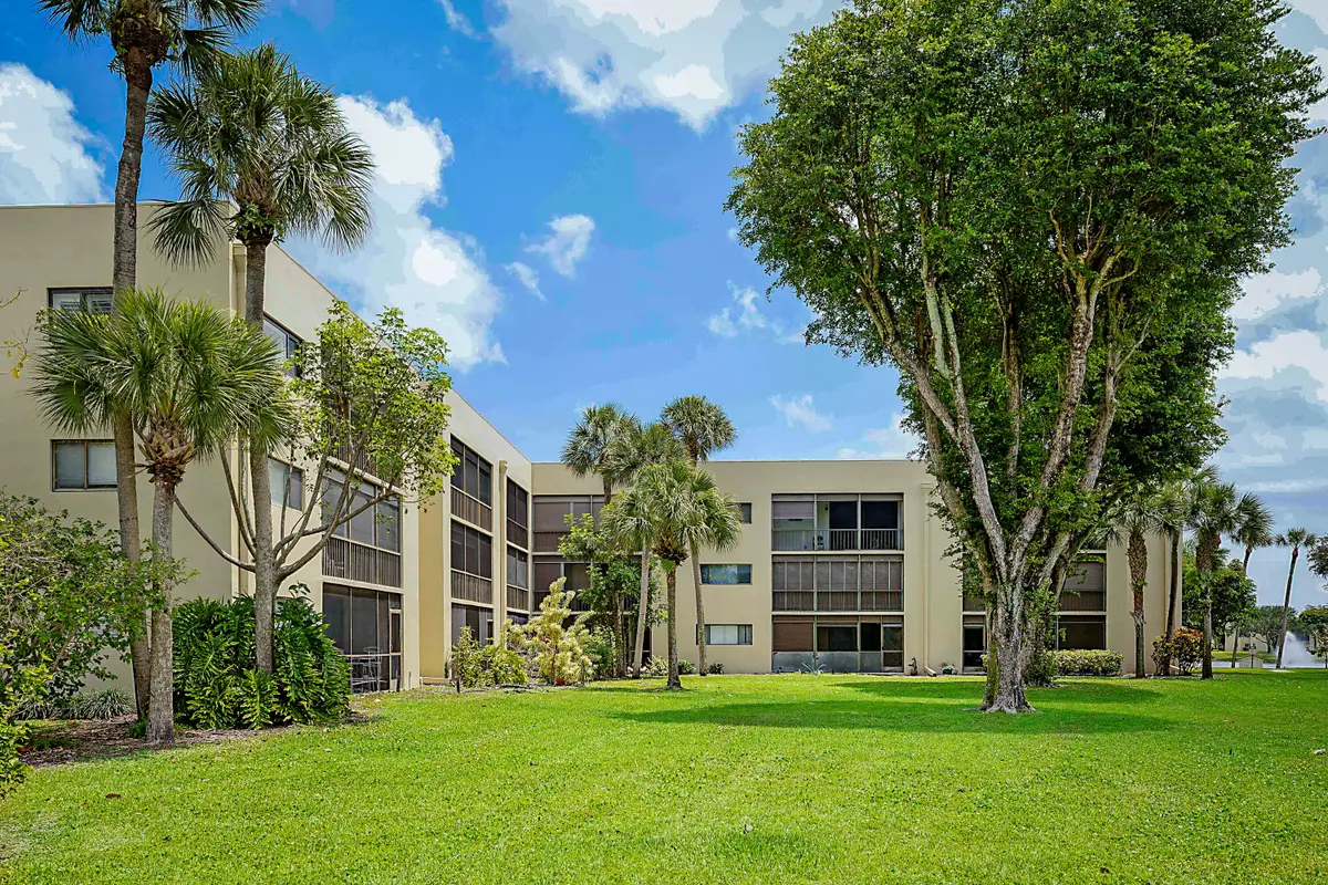 5160 Las Verdes Circle #117, Delray Beach, FL 33484 - #1
