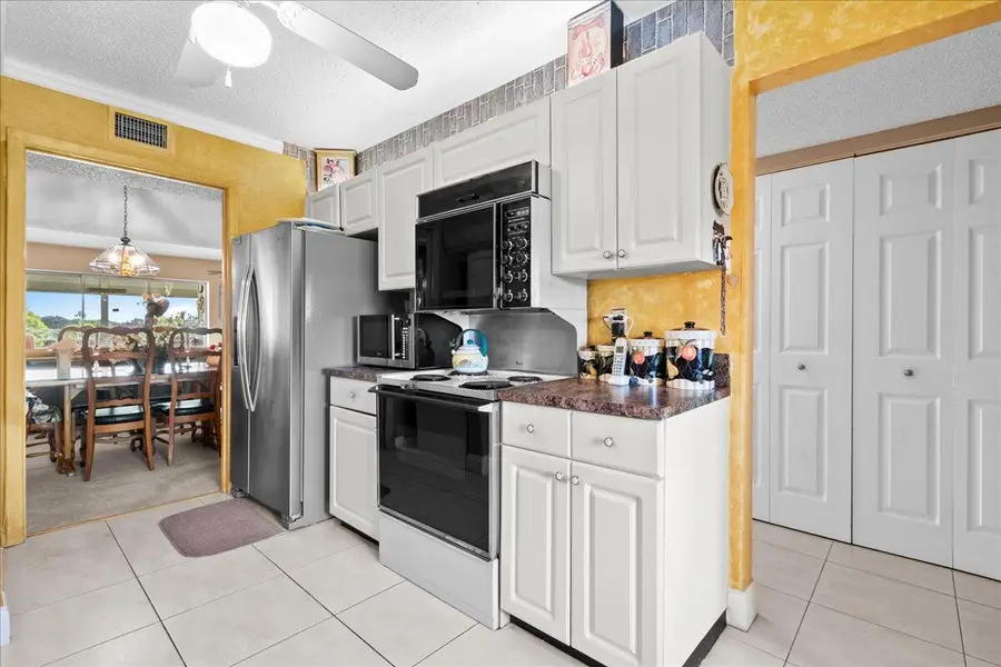6768 10th Avenue N #410, Greenacres, FL 33467 - #3