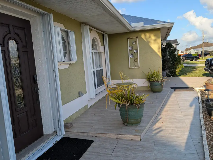 531 SW Bradshaw Circle, Port Saint Lucie, FL 34953 - #3