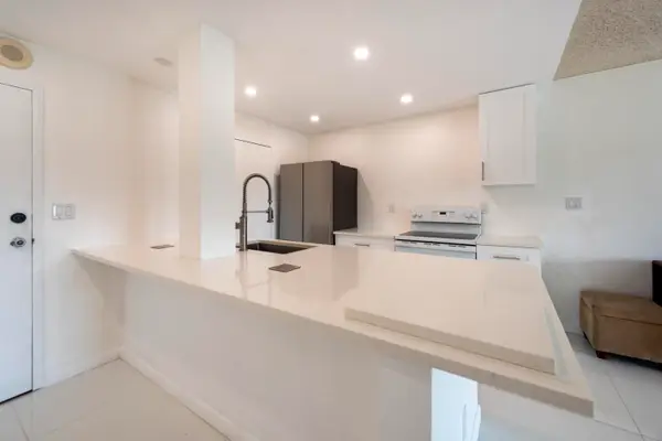 900 NE 18th Avenue #408, Fort Lauderdale, FL 33304