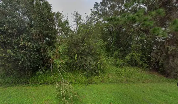 7204 Pensacola Road, Fort Pierce, FL 34951