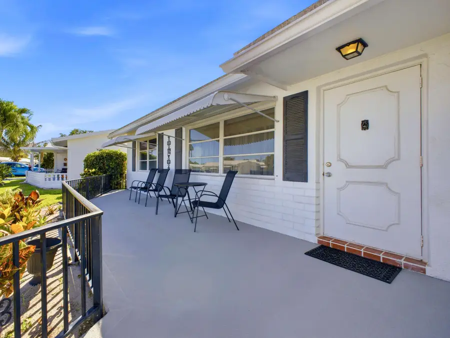 2020 SW 17th Avenue, Boynton Beach, FL 33426 - #2