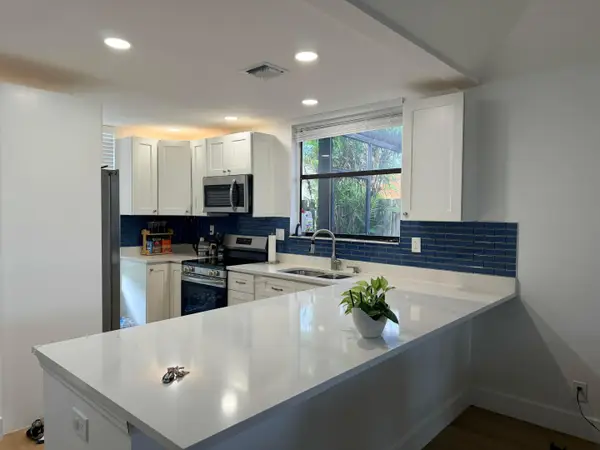 5650 Fox Hollow Drive #A, Boca Raton, FL 33486