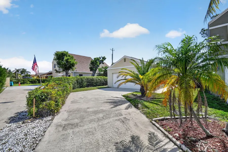 9 Corrie Place, Boynton Beach, FL 33426 - #2