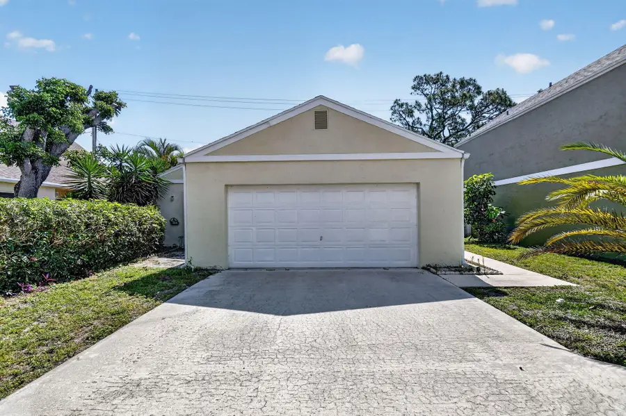 9 Corrie Place, Boynton Beach, FL 33426 - #3