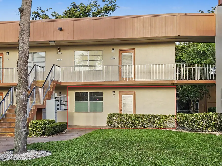 202 Piedmont E, Delray Beach, FL 33484 - #3
