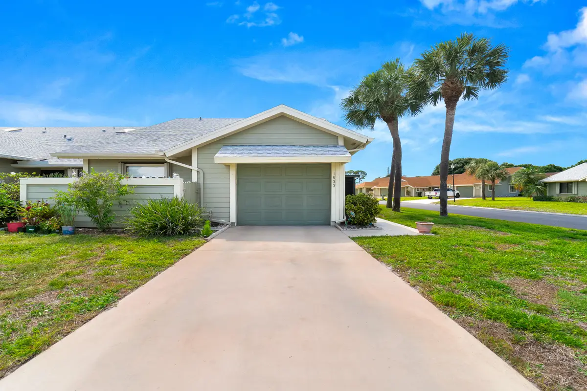 1533 SE Crayrich Court, Port Saint Lucie, FL 34952 - #1