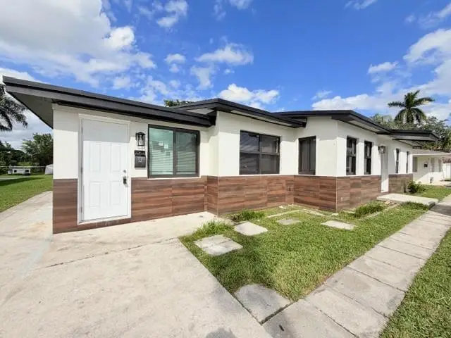 53 NE 16th Place, Fort Lauderdale, FL 33305 - #1