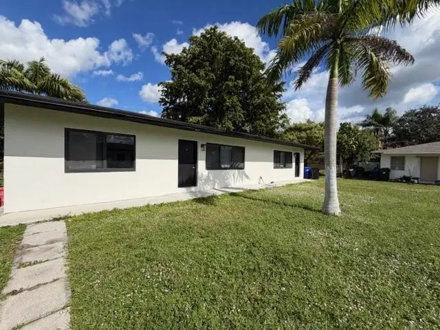 53 NE 16th Place, Fort Lauderdale, FL 33305 - #2