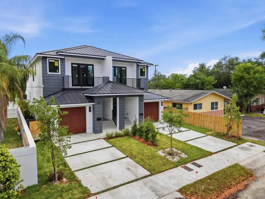 821 SW 1st Street, Fort Lauderdale, FL 33312 - #3