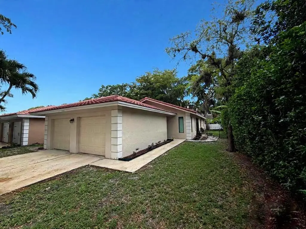 1512 NW 93rd Terrace, Coral Springs, FL 33071 - #1
