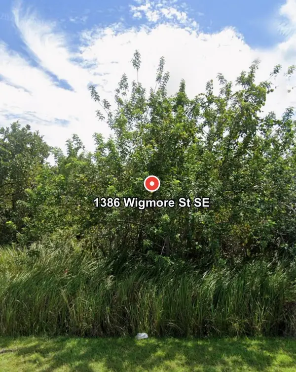 1386 SE Wigmore St Street Se, Palm Bay, FL 32909
