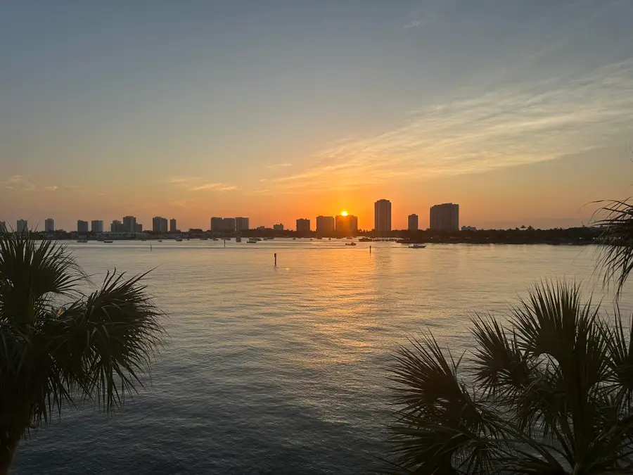 2640 Lake Shore Drive #309, Riviera Beach, FL 33404 - #3