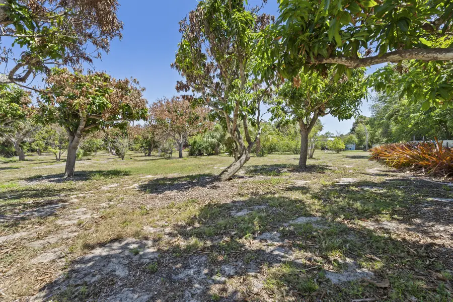 2614 NE Palm Avenue, Jensen Beach, FL 34957 - #3