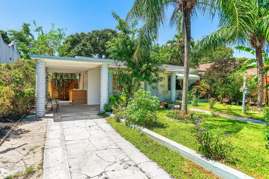 418 Kern Street, West Palm Beach, FL 33405 - #2