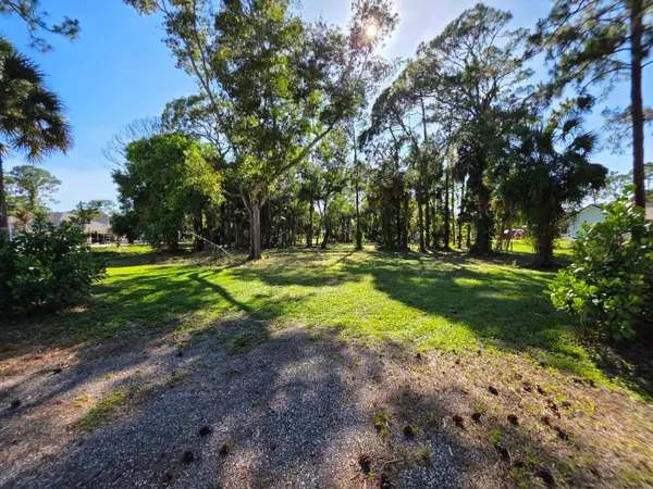 4753 123rd Trail N, The Acreage, FL 33411