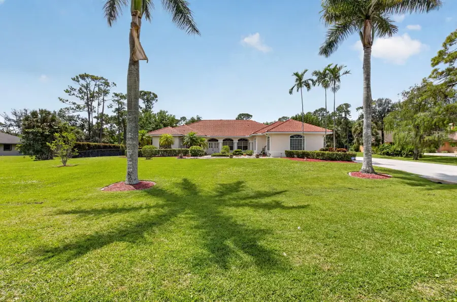 9774 Saddle Court, Wellington, FL 33467 - #2
