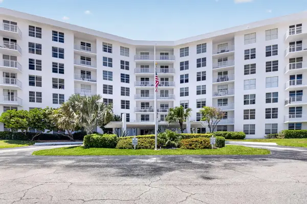 2851 S Ocean Boulevard #5m, Boca Raton, FL 33432