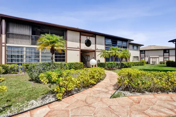 9758 N Belfort Circle #110, Tamarac, FL 33321
