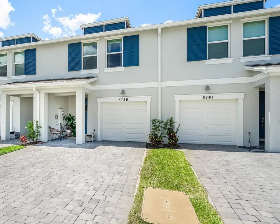 5739 SE Edgewater Circle, Stuart, FL 34997 - #2