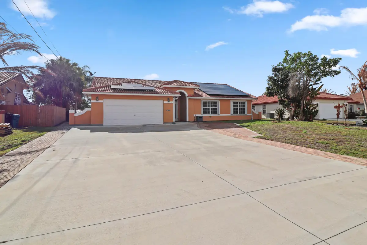152 NE Twylite Terrace, Port Saint Lucie, FL 34983 - #1