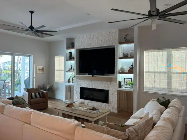 10870 Stellar Circle, Palm Beach Gardens, FL 33412