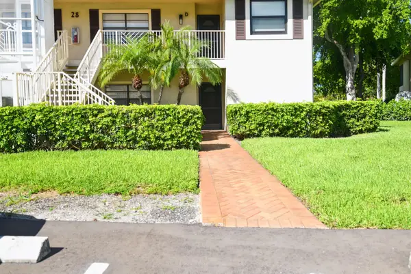 28 W Stratford Ln #C, Boynton Beach, FL 33436