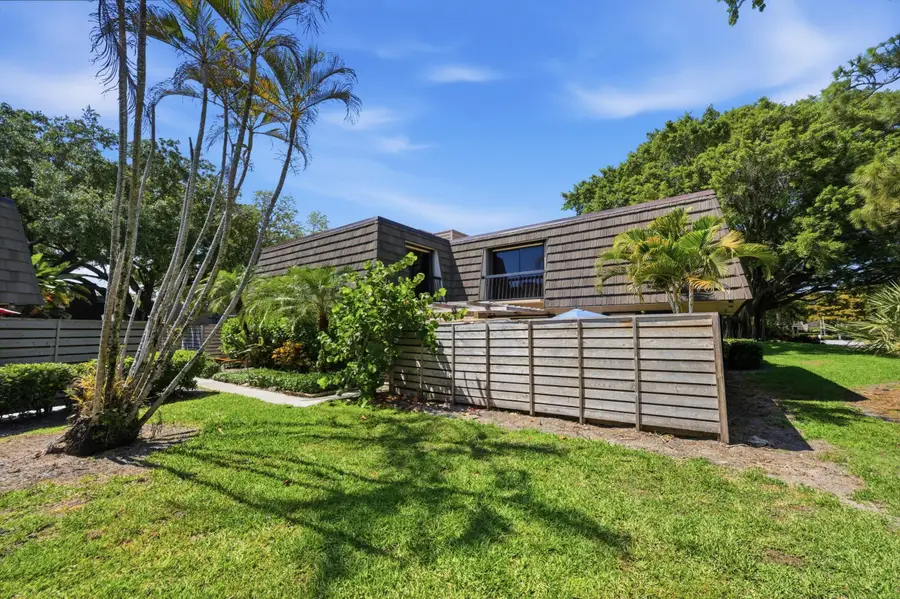 1519 15th Terrace, Palm Beach Gardens, FL 33418 - #2