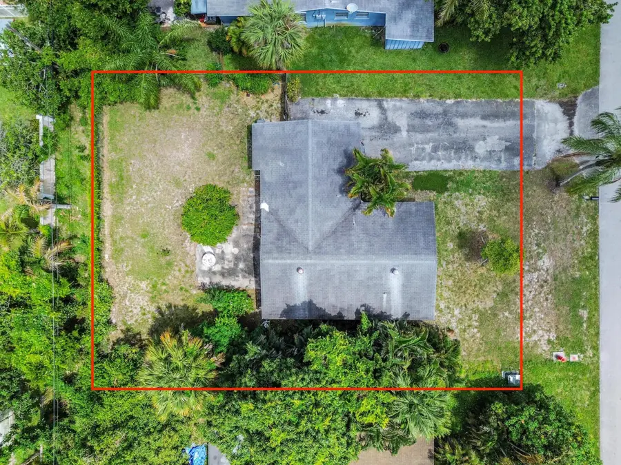 877 Sarazen Drive, West Palm Beach, FL 33413 - #3