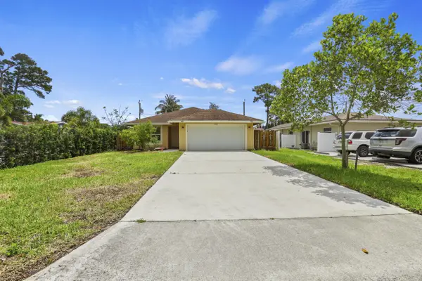 3422 State Street, Lake Worth, FL 33461