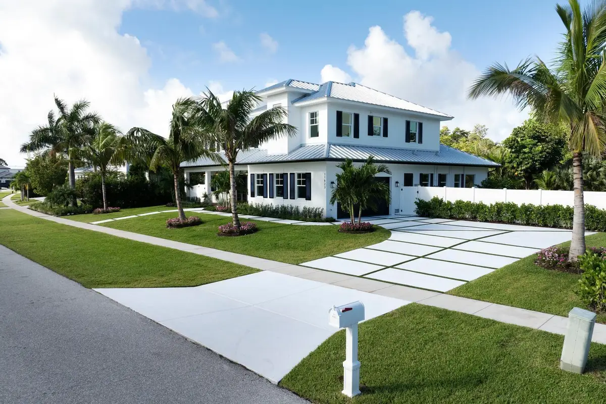 11823 Lake Shore Place, North Palm Beach, FL 33408 - #1