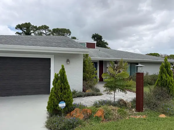 13315 Saffron Circle, Palm Beach Gardens, FL 33418