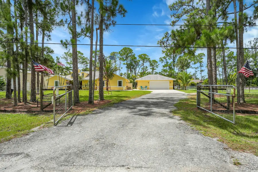 17646 N 83rd Pl Place N, The Acreage, FL 33470 - #3